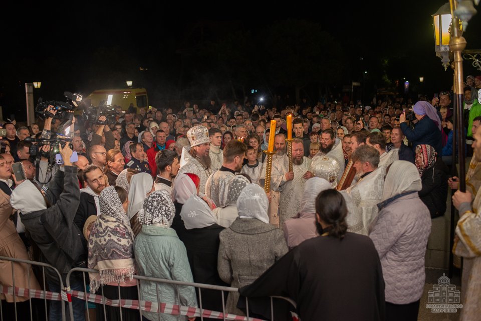 Верующие отмечают главный православный праздник – Пасху 
