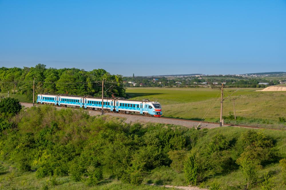 В Крыму временно приостановлено движение электричек на участке Владиславовка — Петрово 