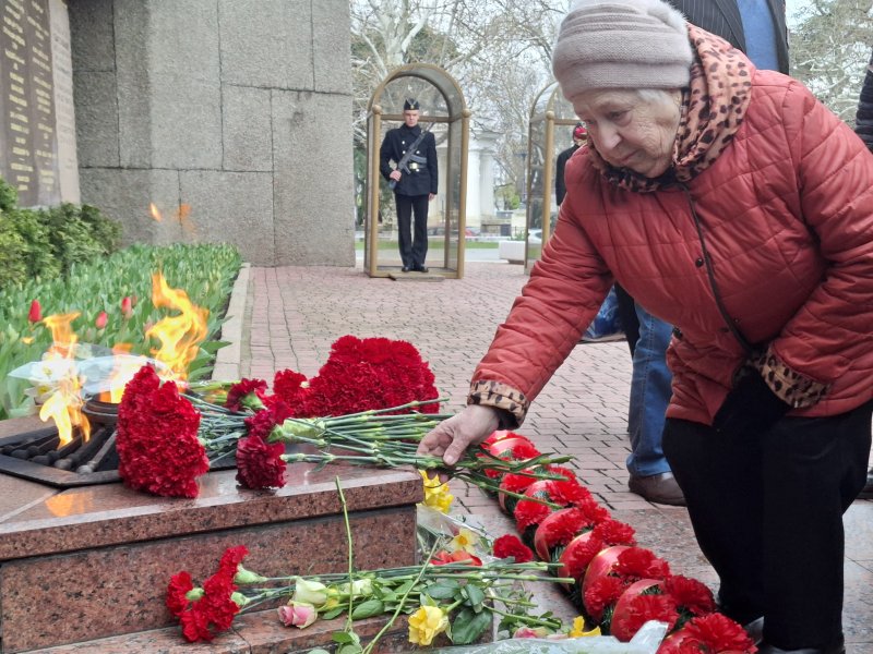 В Севастополе почтили память жертв фашистских концлагерей (ФОТО)