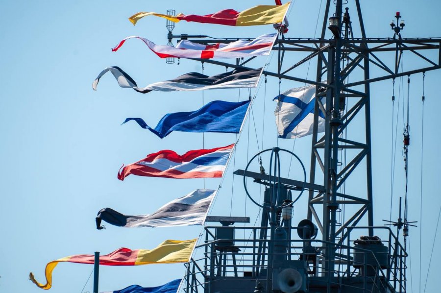 Севастополь празднует День Военно-Морского Флота