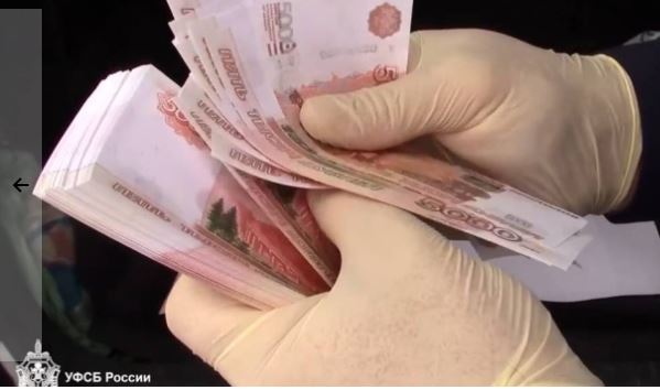 В Крыму за крупную взятку будут судить сотрудника технадзора