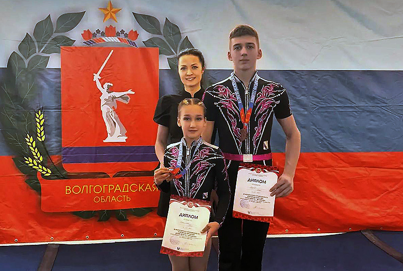 Севастопольцы завоевали «бронзу» всероссийских соревнований по спортивной акробатике
