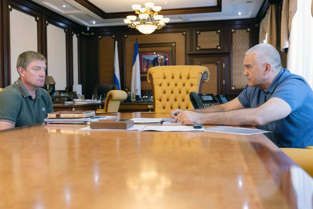 После общения с главой Крыма гендиректор «Крымэнерго» написал заявление об увольнении