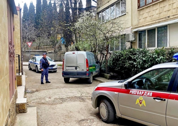 Виновник «пьяной» аварии в Крыму пытался убежать от Росгвардии