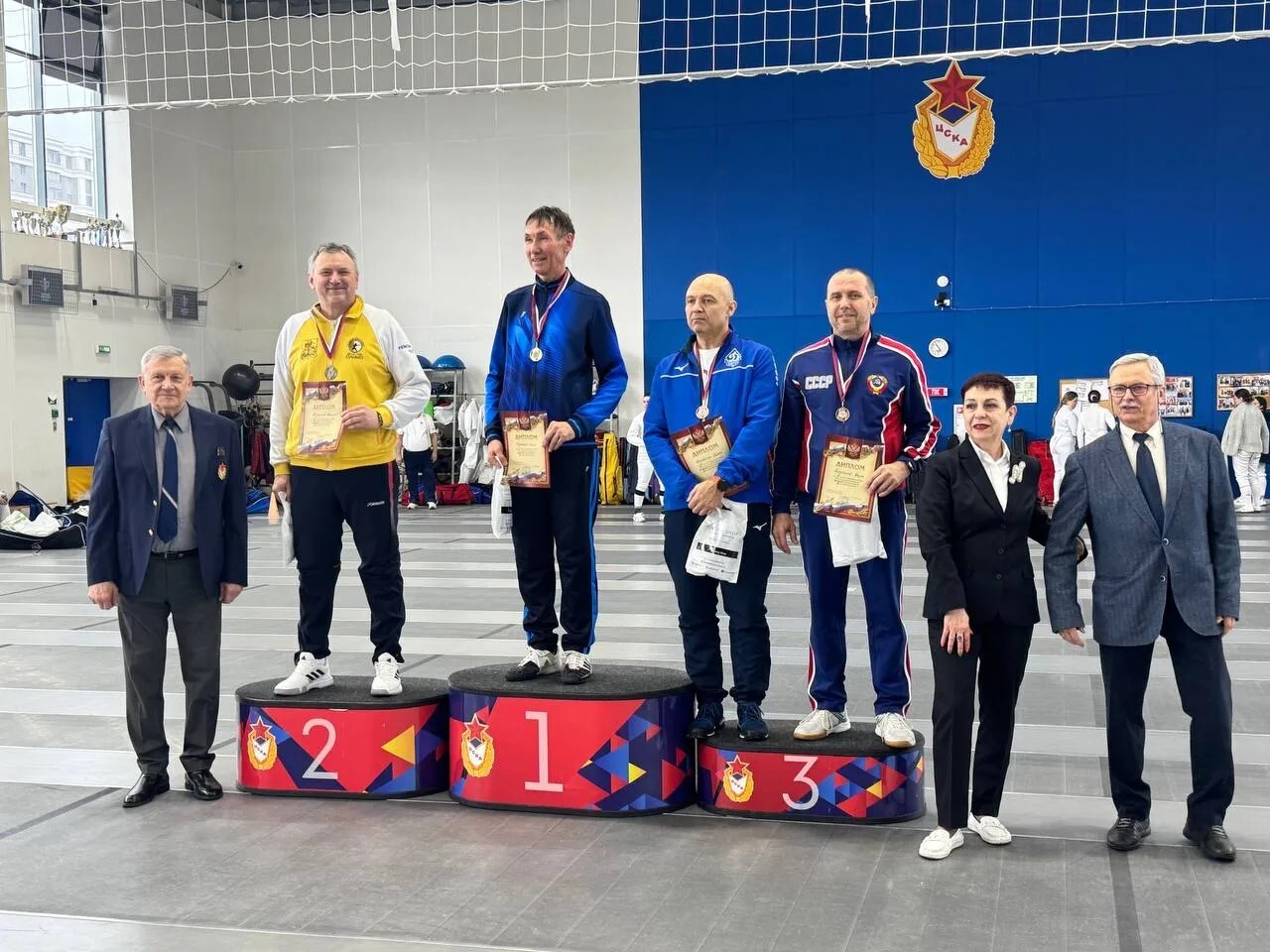 Бронзу чемпионата России по фехтованию среди ветеранов завоевал представитель ЦСКА Севастополь