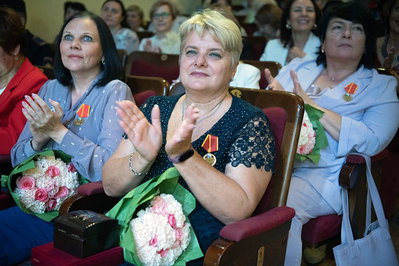 В Севастополе отметили День учителя