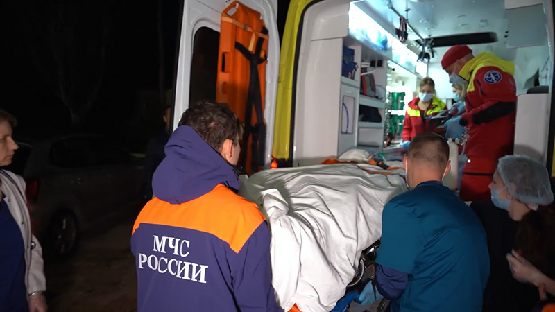 Пострадавшую от атаки ВСУ на Севастополь девочку направили на лечение в Москву (ВИДЕО)
