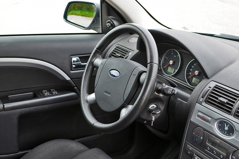 Керчанин сумел угнать Ford, воспользовавшись ключом от мопеда