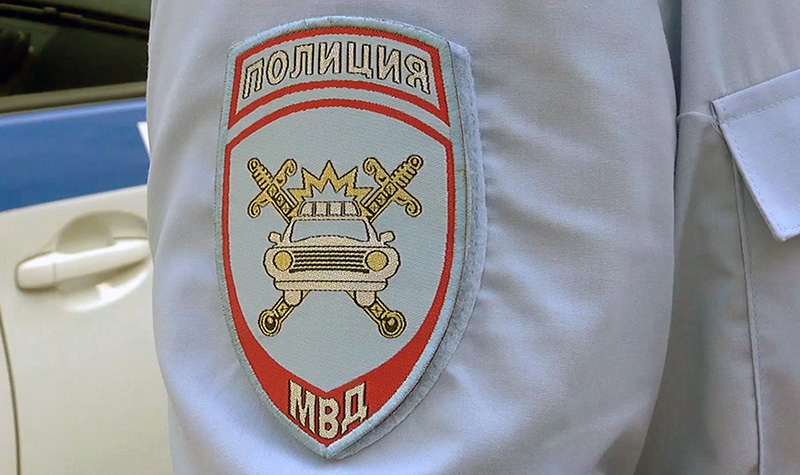 Два севастопольских автоинспектора подозреваются в получении взятки