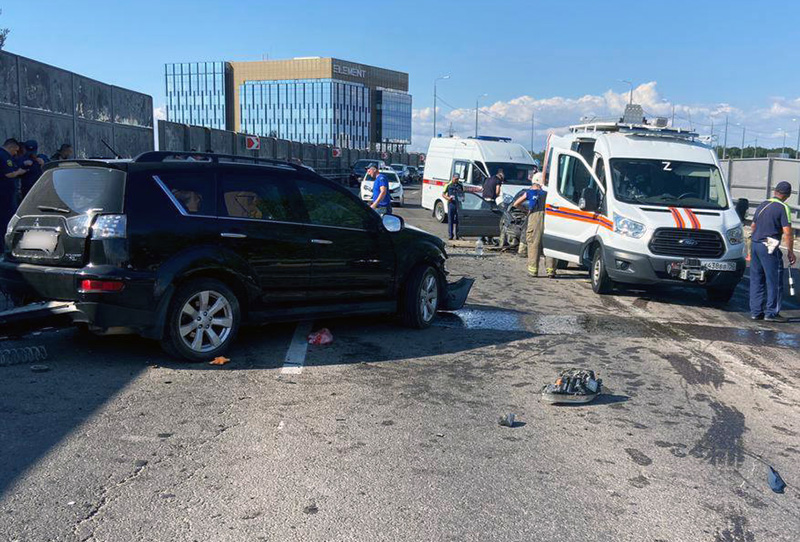 В Симферопольском районе в ДТП с участием четырех автомобилей погибли три человека