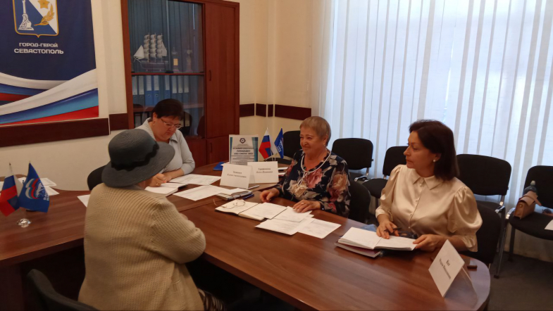 Севастопольцев приглашают на приём общественных инспекторов Госжилнадзора
