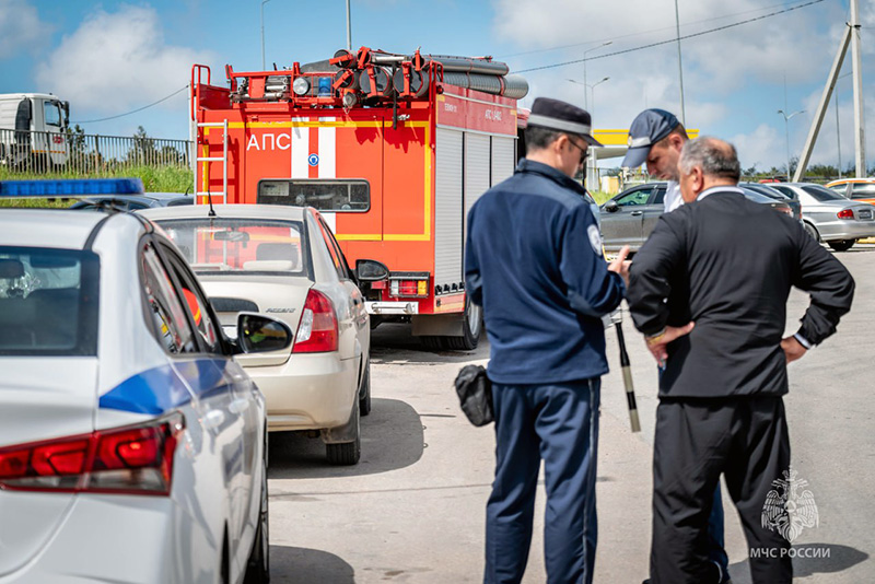 В Севастополе МЧС России и ГИБДД провели совместный рейд в рамках операции «Маячок» (ВИДЕО)