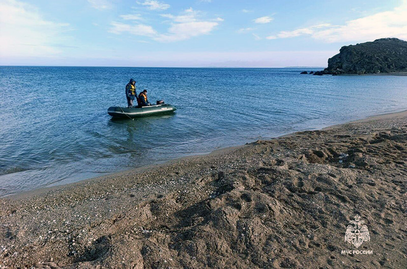 Поиски двух пропавших крымских рыбаков в Азовском море идут пятый день