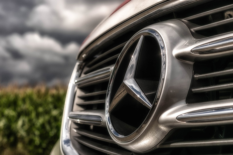 В Севастополе свердловчанин угнал Mercedes, съездил на шашлыки и вернул на место