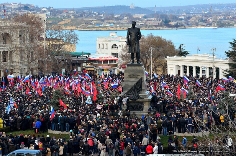 День воссоединения Крыма и Севастополя с Россией может стать федеральной памятной датой