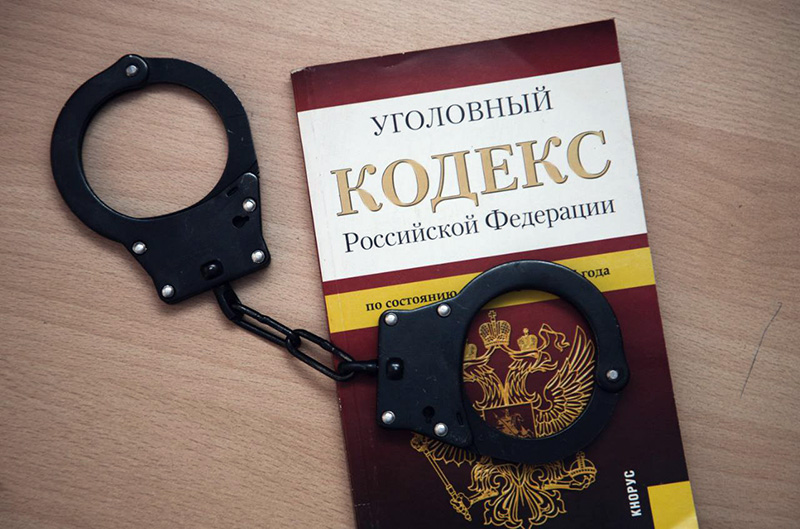 В Севастополе 20-летний курьер дистанционных мошенников похитил у двух пенсионерок 490 тысяч рублей