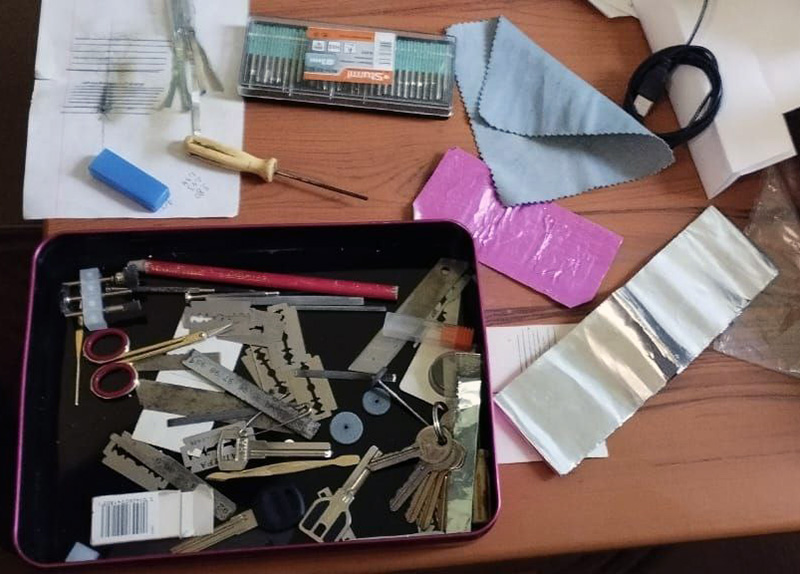 В Евпатории благодаря экспертам раскрыта серия квартирных краж (видео)