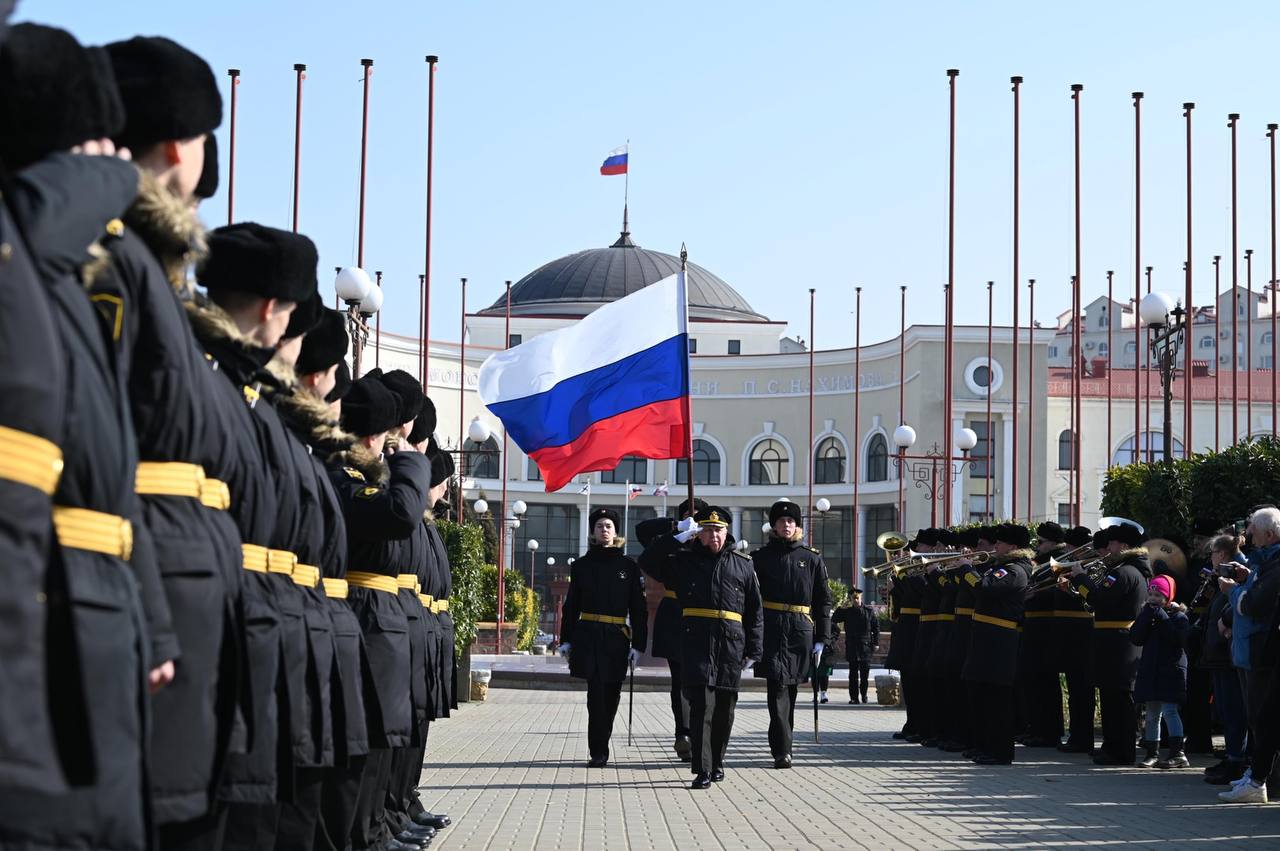 23 февраля: День защитника Отечества и День Народной воли