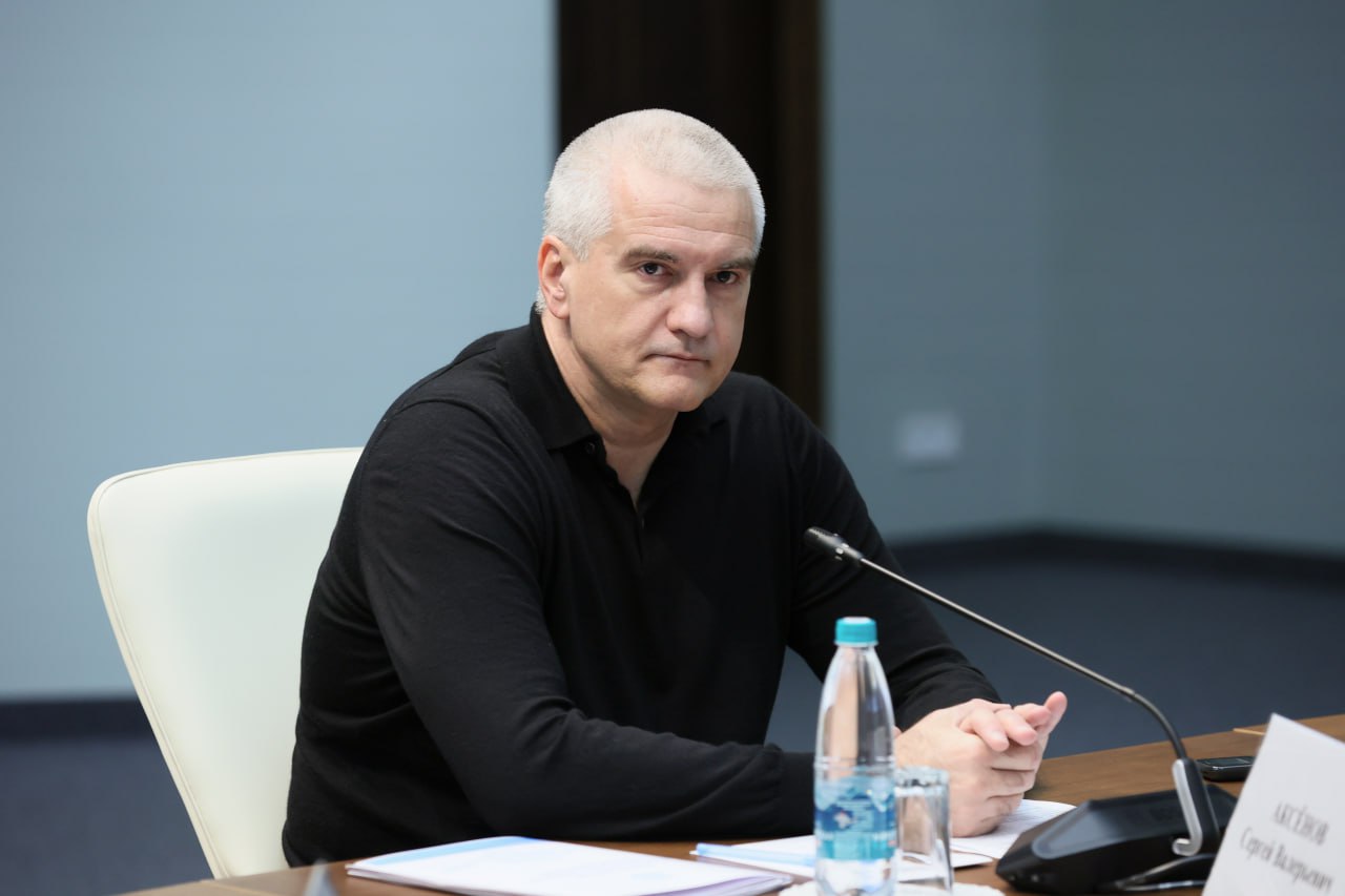 Аксёнов анонсировал снижение цен на бензин в Крыму