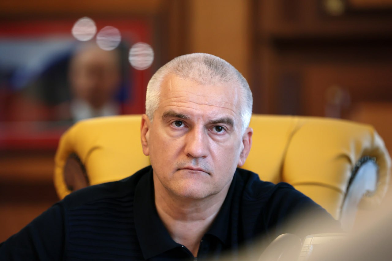 Аксенов: в ближайшие годы меры безопасности в Крыму ослаблены не будут 