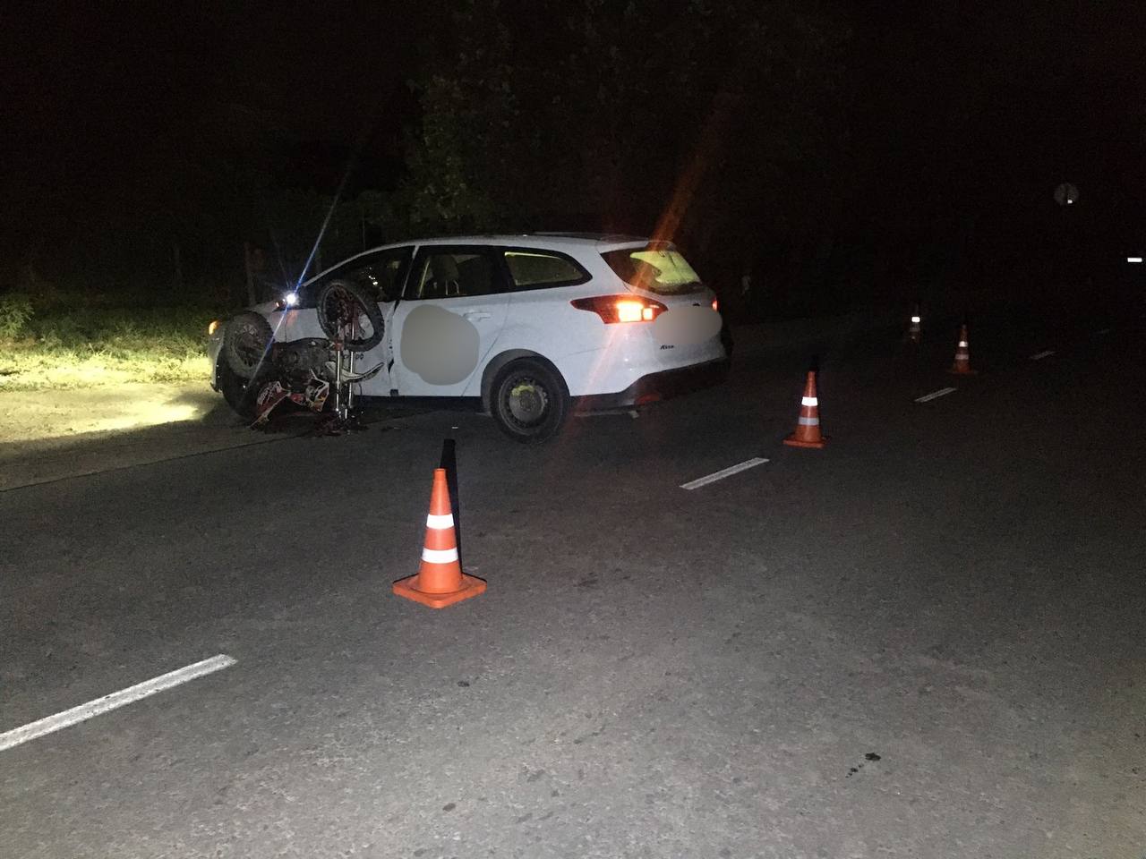 Подростки на мотоцикле получили травмы в ДТП с легковым автомобилем в Крыму
