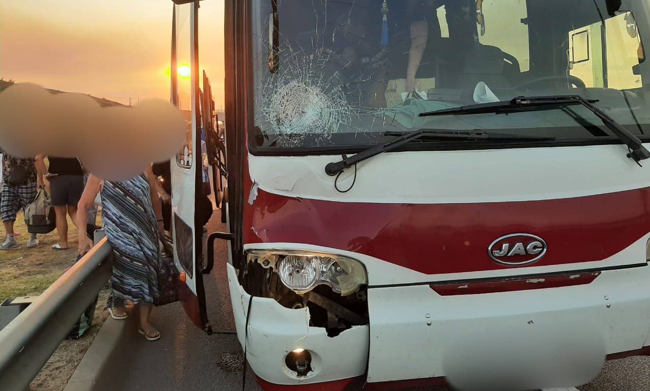 Пешеход погиб в ДТП с автобусом в Крыму