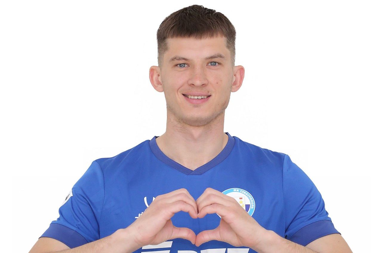 ФК «Севастополь» расстался с нападающим Александром Оленёвым