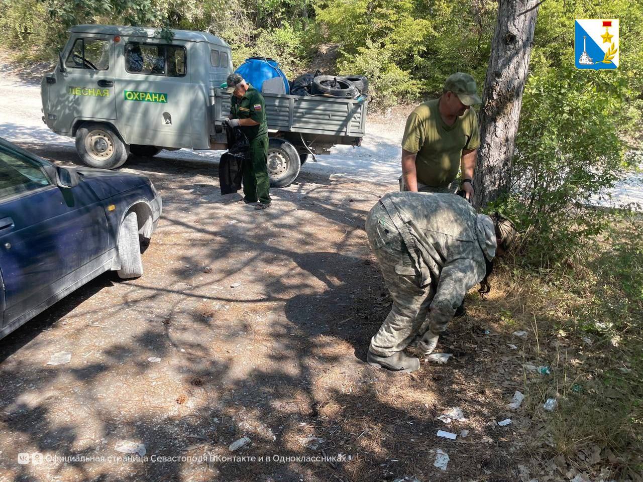 Туристы нарушают запрет на посещение лесов в Севастополе