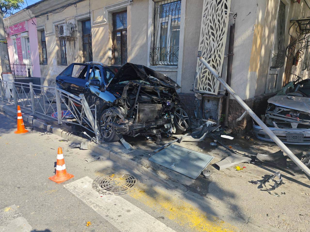 Два человека пострадали в ДТП в Симферополе (ФОТО)