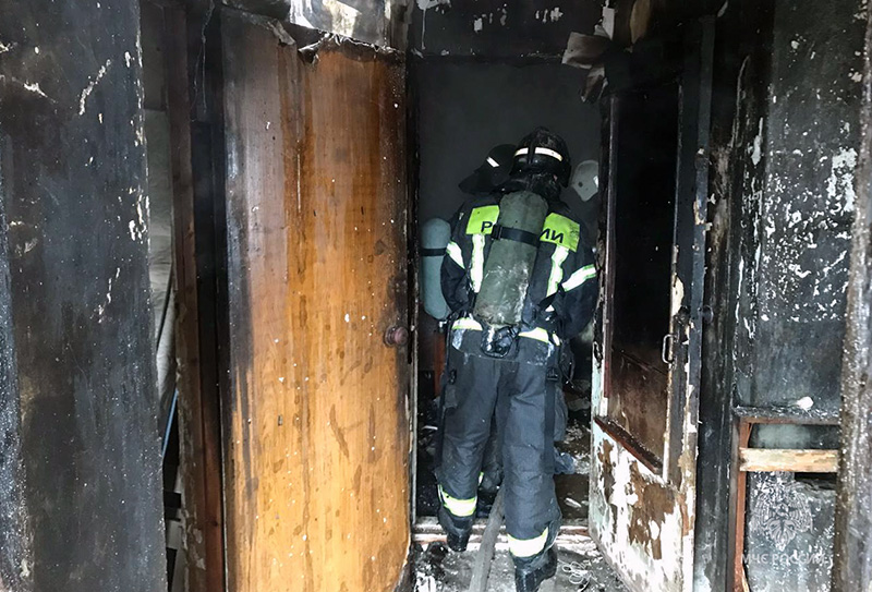 В Севастополе на пожаре в частном доме оборвалась жизнь женщины