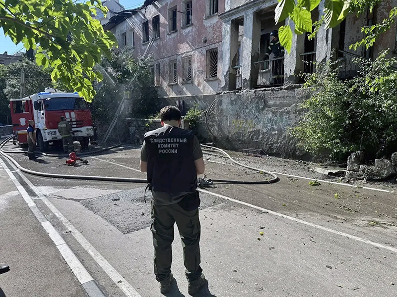 Следком проводит проверку по факту гибели трех человек на пожаре в Ялте