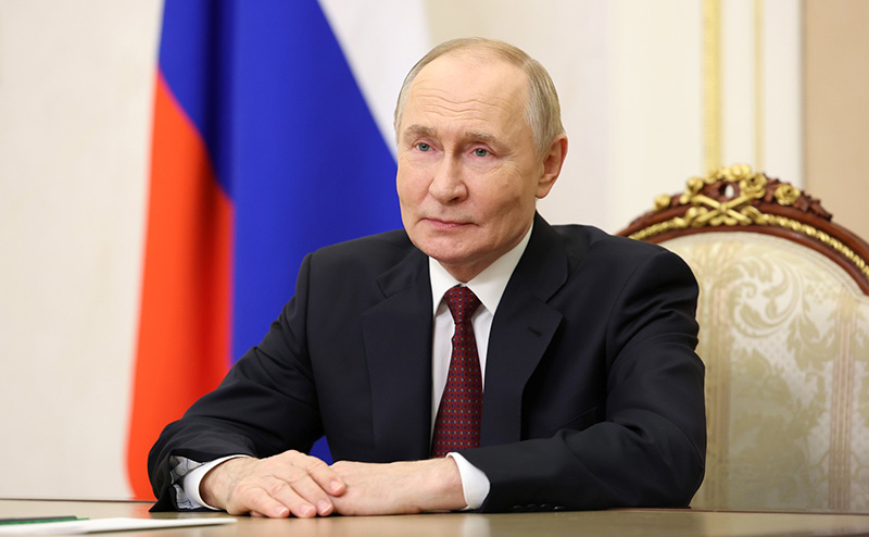 Владимир Путин поздравил российских учителей с профессиональным праздником (ВИДЕО)