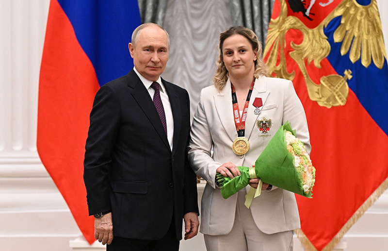 Севастопольская боксерша Елена Гапешина награждена медаль ордена «За заслуги перед Отечеством» II степени