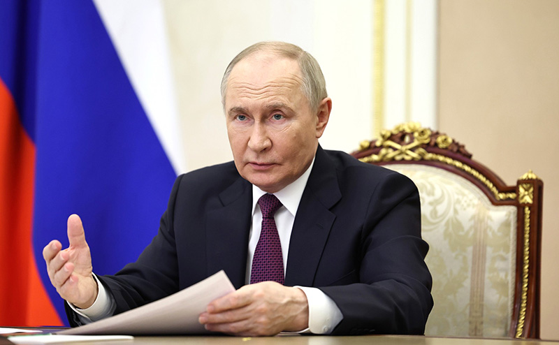 Путин: Российские войска сейчас решают задачу о создании буферной зоны