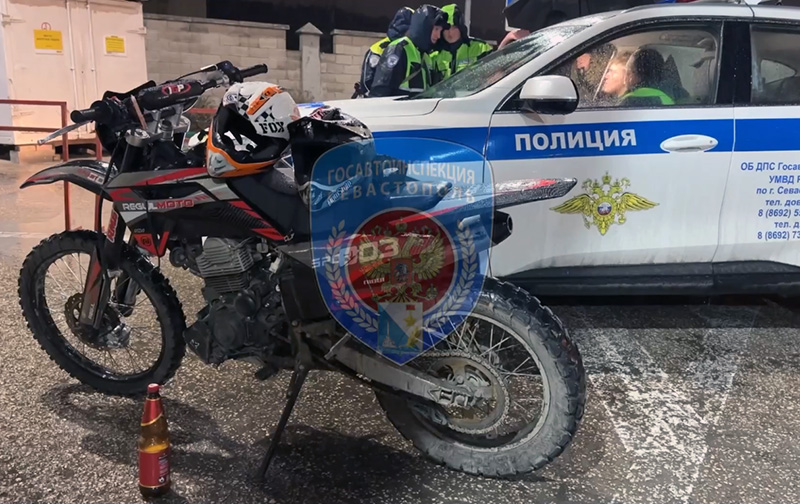 В Севастополе автоинспекторы задержали 16-летнего пьяного мотоциклиста без ВУ (ВИДЕО)