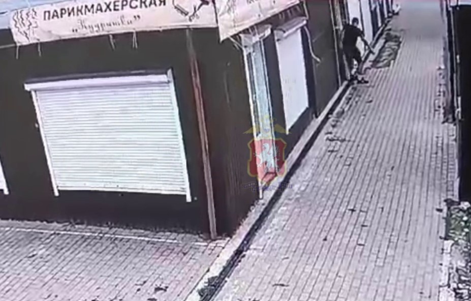 Севастополец украл из кассы на рынке 28 тысяч рублей