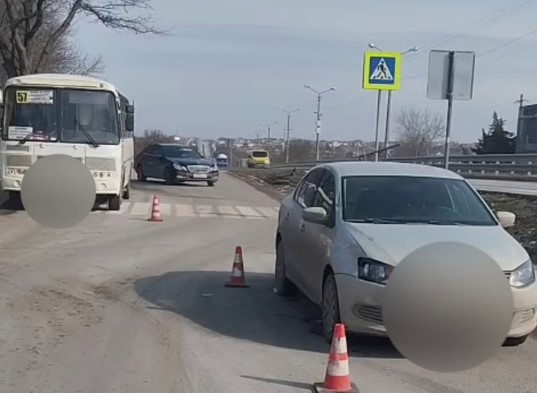 Подросток попал под колеса автомобиля в Симферополе