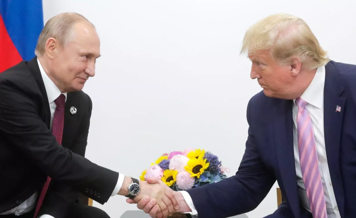 Стали известны подробности телефонного разговора Путина и Трампа