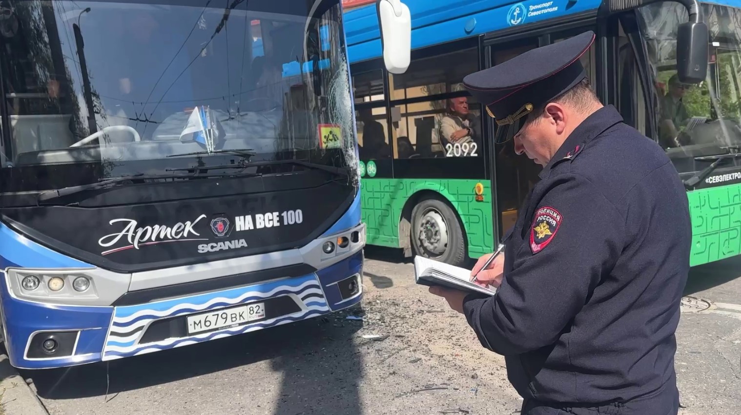 В «Артеке» прокомментировали ДТП с автобусом, в котором пострадали восемь детей
