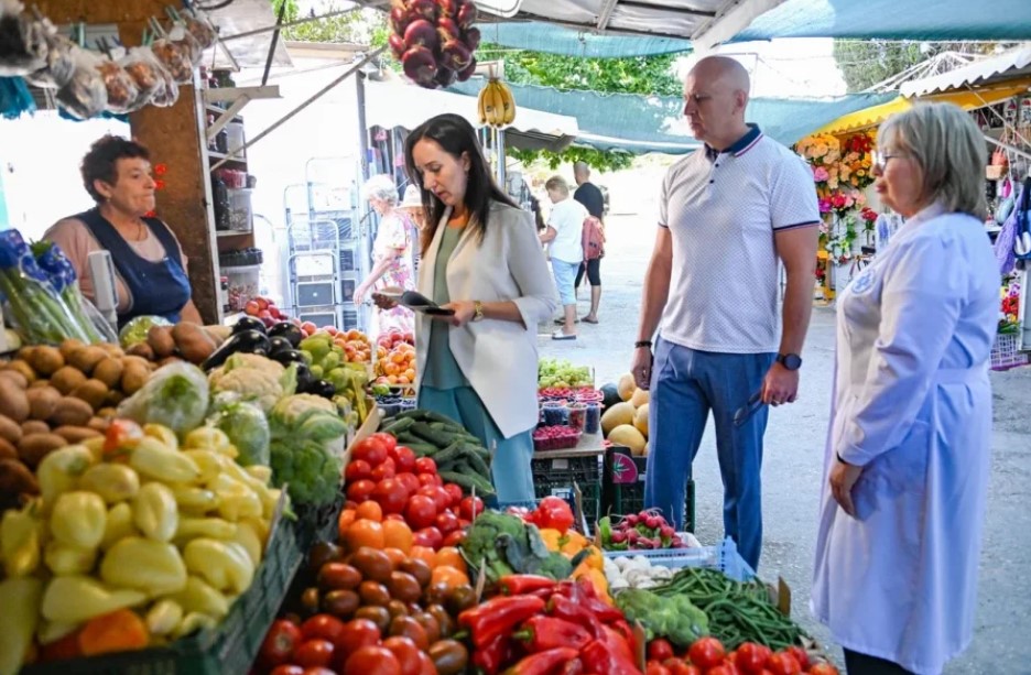 На рынке «Юмашевский» провели рейд
