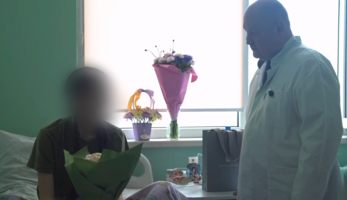 Для школьников, пострадавших в результате обрушения балкона в Каче, организуют отдельный выпускной
