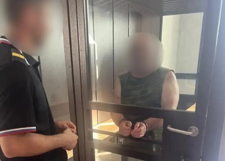 Суд заключил под стражу крымчанина, спрятавшего во дворе тело 12-летней школьницы