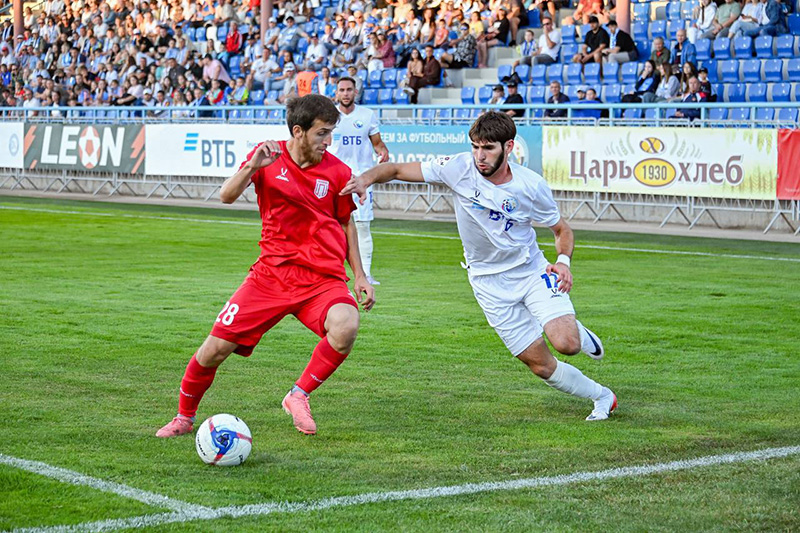 ФК «Севастополь» вновь играет безголевую ничью с «Победой»