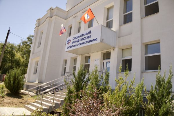 Новые категории участников СВО получают государственную пенсию в Севастополе