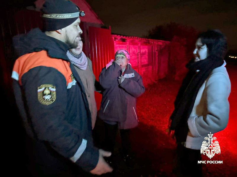В Симферопольском районе спасли заблудившихся мать с несовершеннолетней дочерью