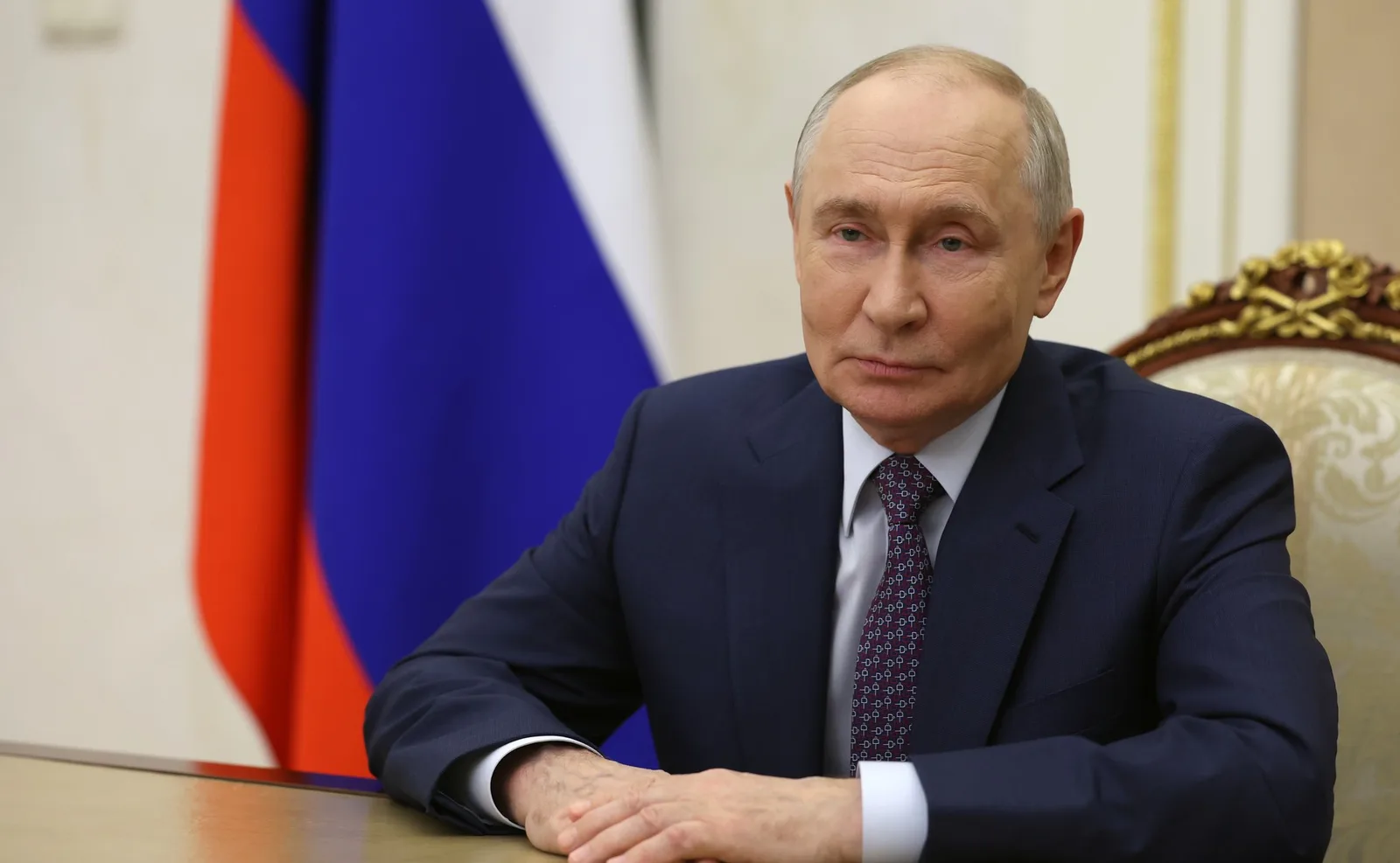 Владимир Путин поздравил российских учителей с профессиональным праздником (ВИДЕО)