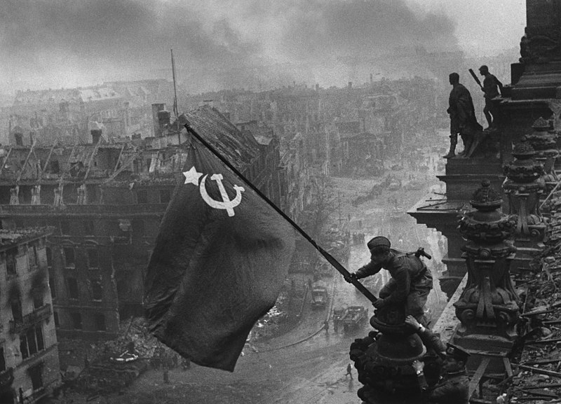 2 мая: День взятия Берлина и Всемирный день тунца